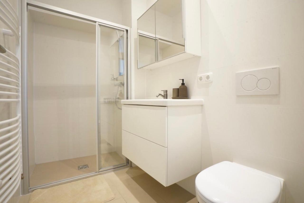 Modern And Lovely Apartment Next To Subway Station Вена Экстерьер фото